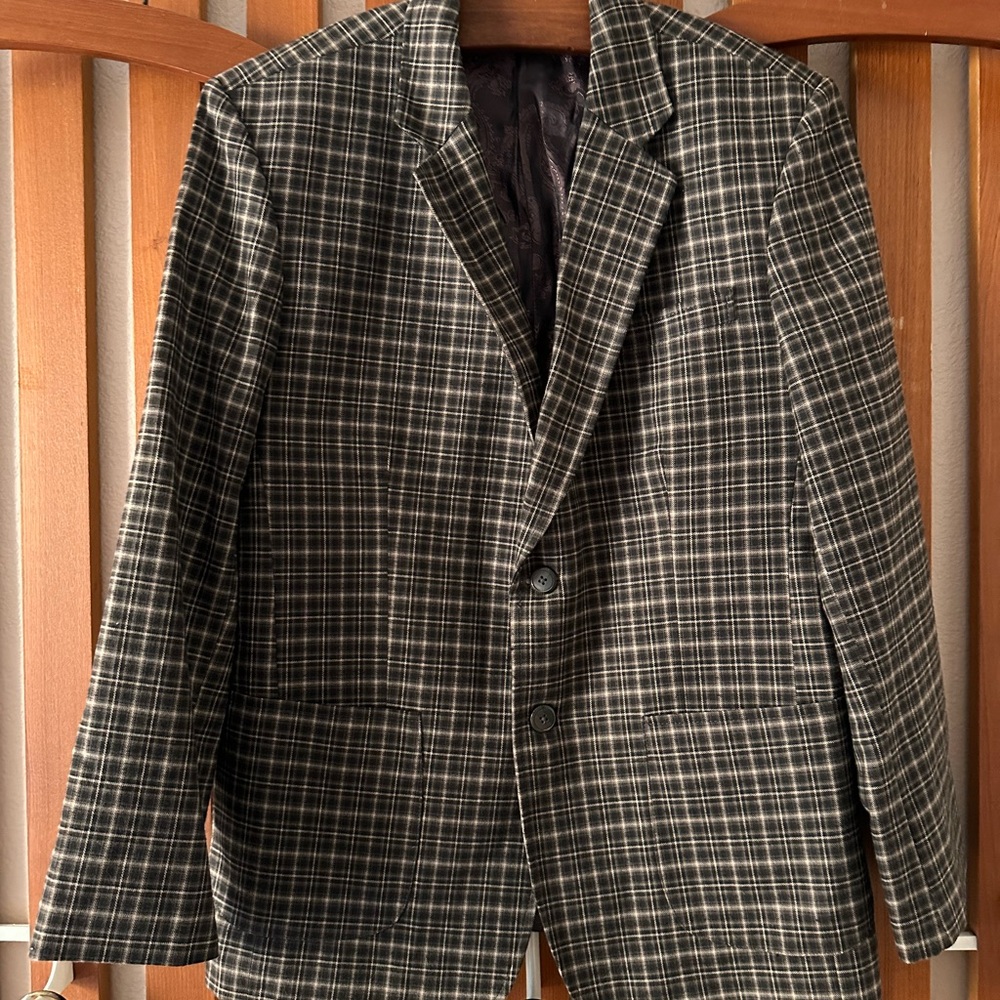 Men's Dark Brown, Black, and White Plaid Blazer